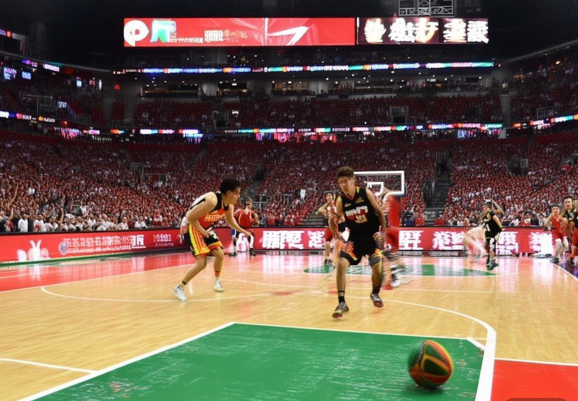 深圳福建CBA季后赛对决：战况回顾与亮点解析