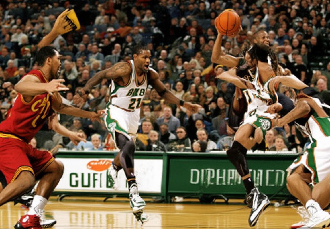 2008-2009赛季NBA骑士vs雄鹿